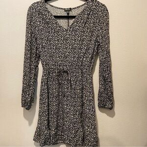 Lily Rose Floral Black and White Junior's Dress Size S